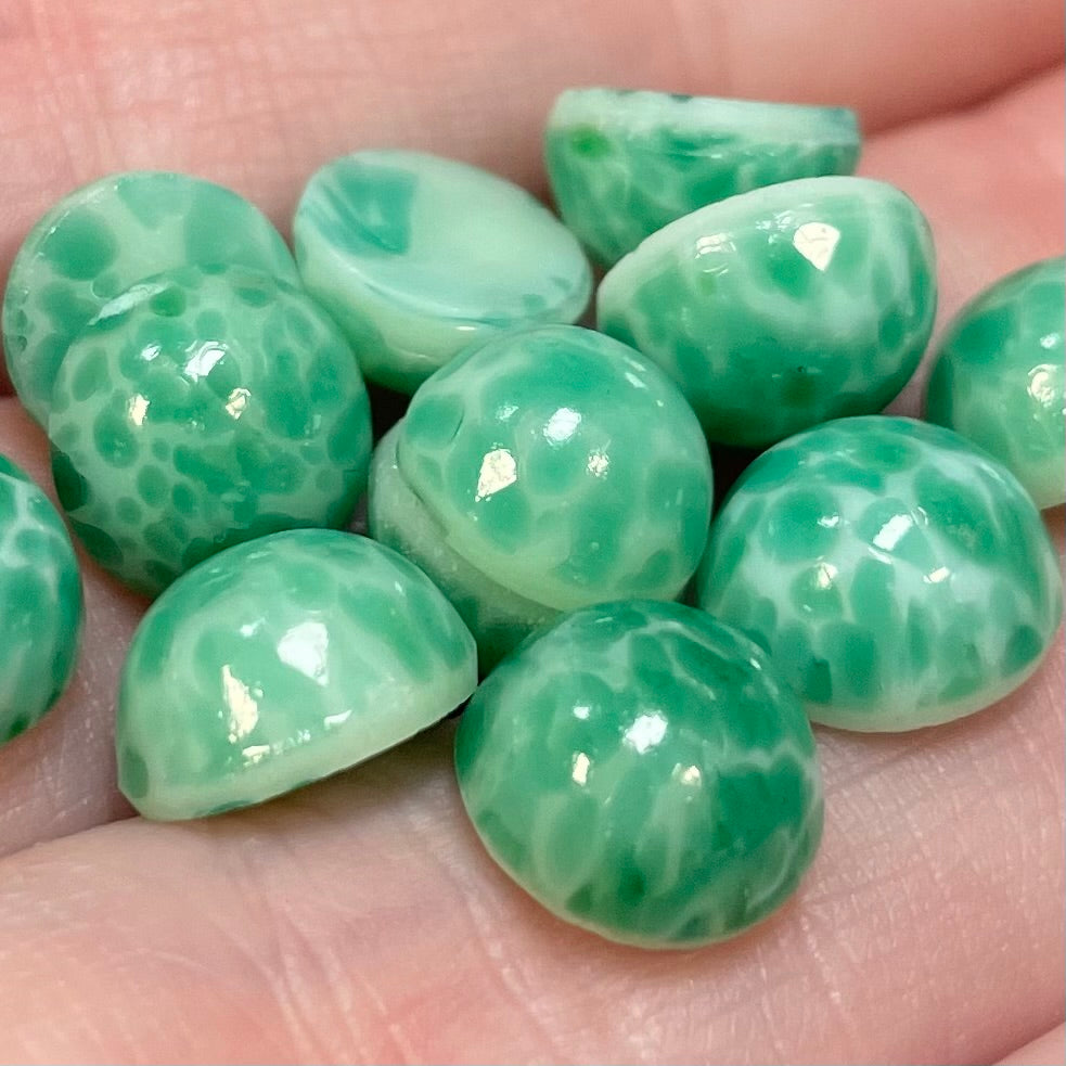 12 Vintage Green Japan Japan Mottled Round Glass Cabochons 9mm