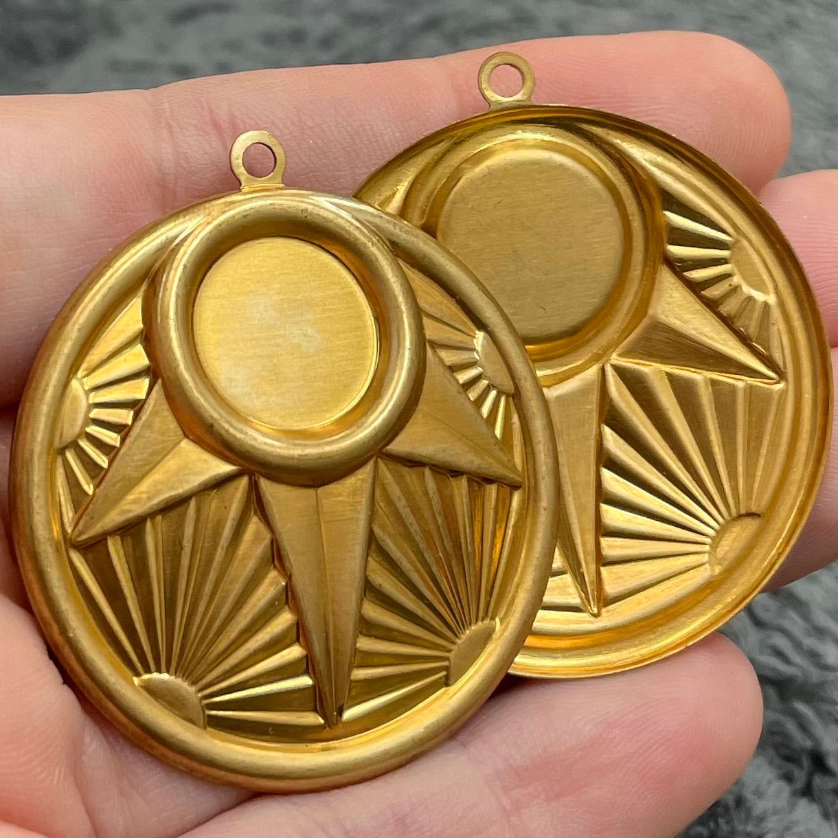 4 Vintage Brass Domed Round Art Deco Setting Pendants