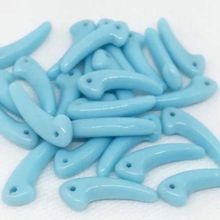 25 Vintage Blue Baby Czech Glass Dagger Beads