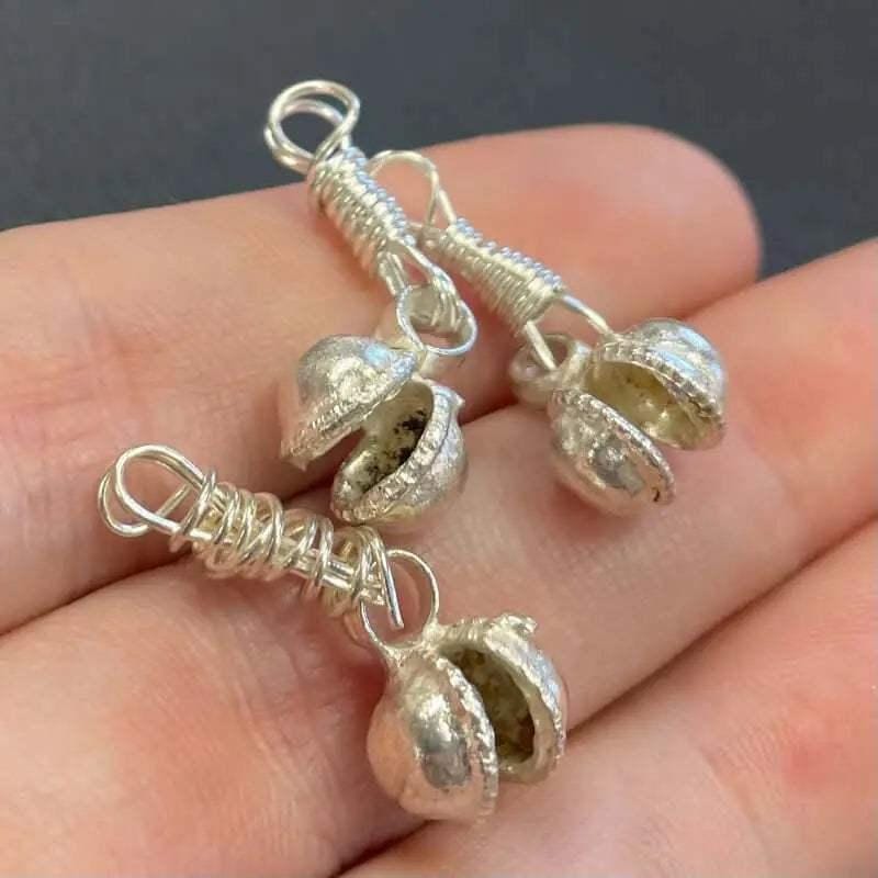 25 Vintage Silver Bell Charms