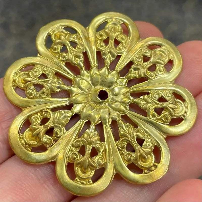 2 Vintage Brass Gold Plated Floral Filigree