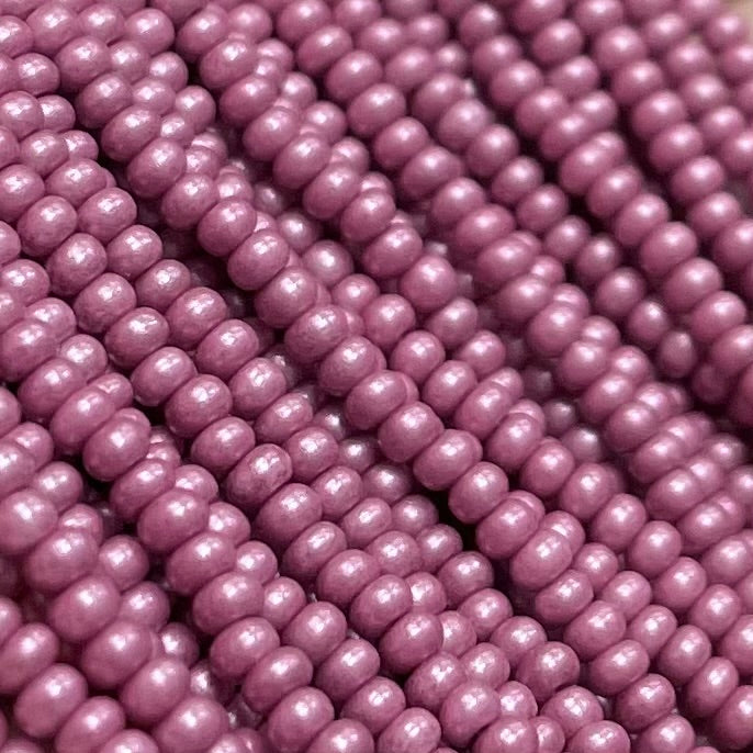 1 Hank Pink Burgundy Light Supra Pearl Czech Glass Seed Beads