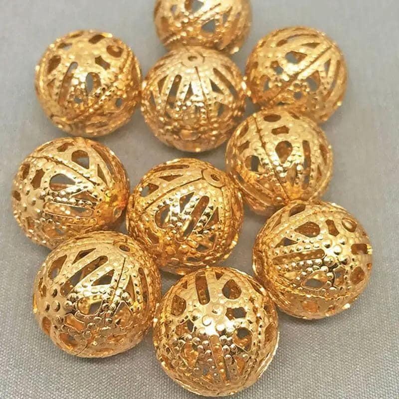 10 Vintage Brass Filigree Round Gold Beads