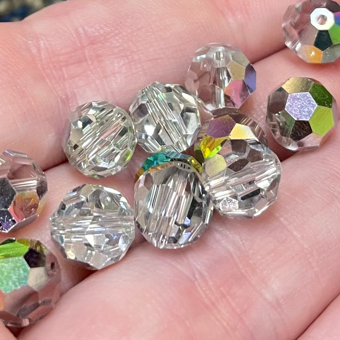 12 Vitrail Medium Swarovski Round Crystal Beads