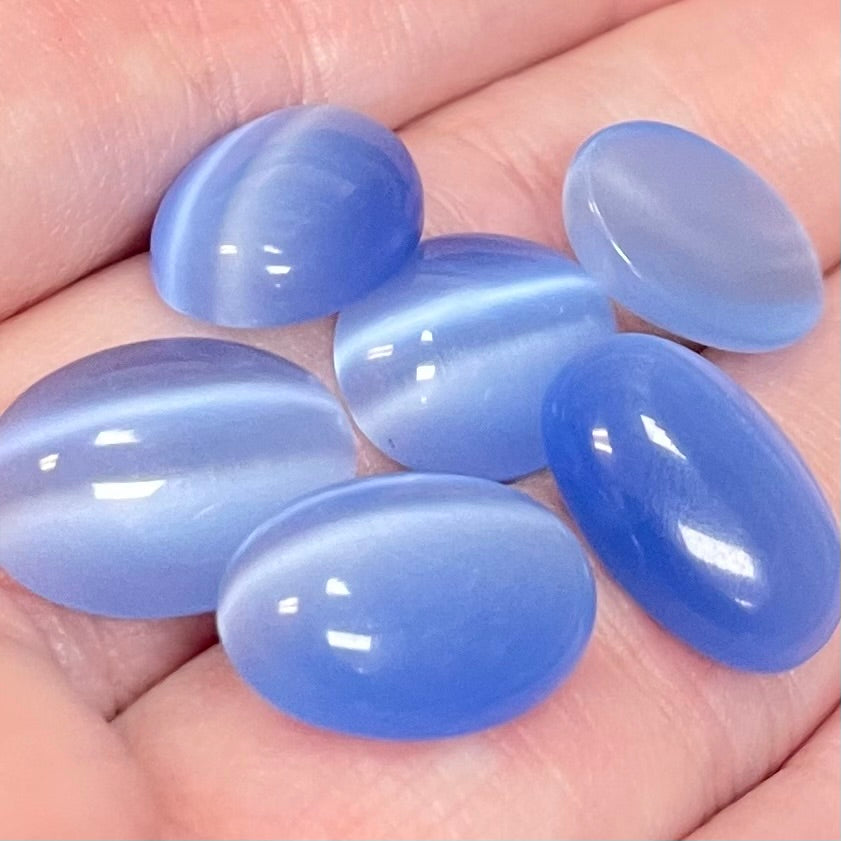 6 Vintage Blue Cats Eye Oval Glass Cabochons