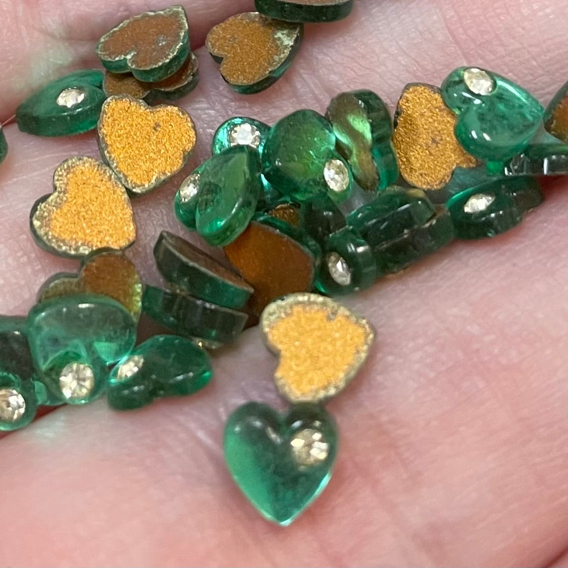 50 Vintage Green Emerald Light Heart Rhinestone Tiny Glass Cabochons