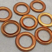 8 Vintage Brass Metal Ring Components - Sea Beads