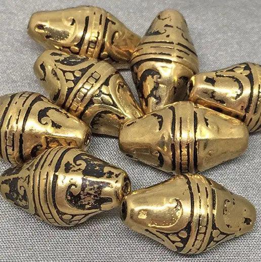 8 Vintage Gold Coated Antique Rhombus Diamond Beads - Sea Beads
