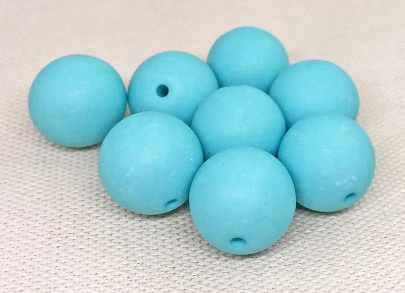 8 Vintage Matte Turquoise Lucite Round Beads 14mm