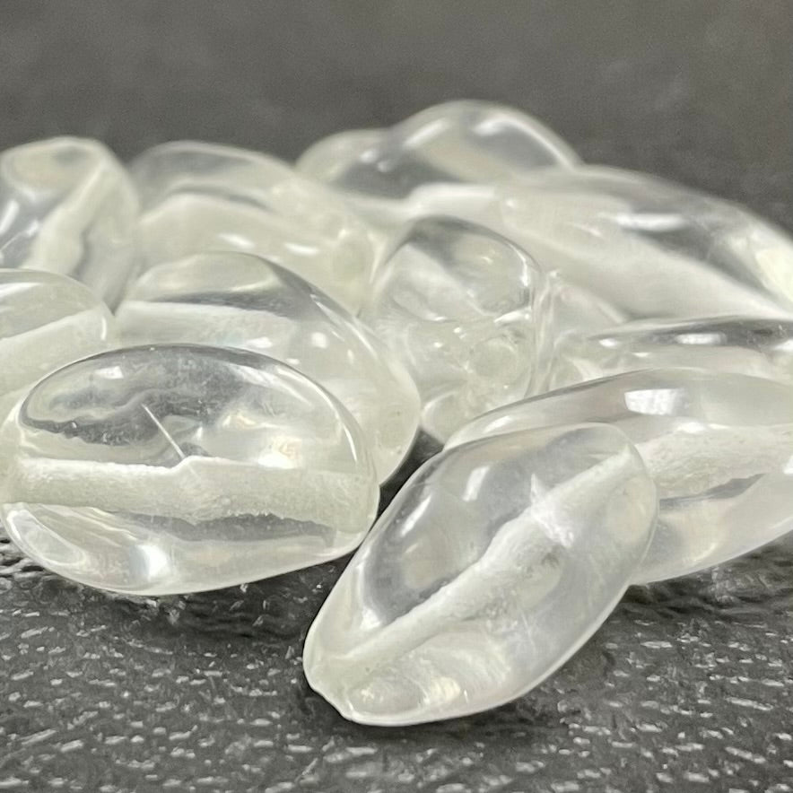 20 Vintage Clear Twist Oval Glass Beads #1584