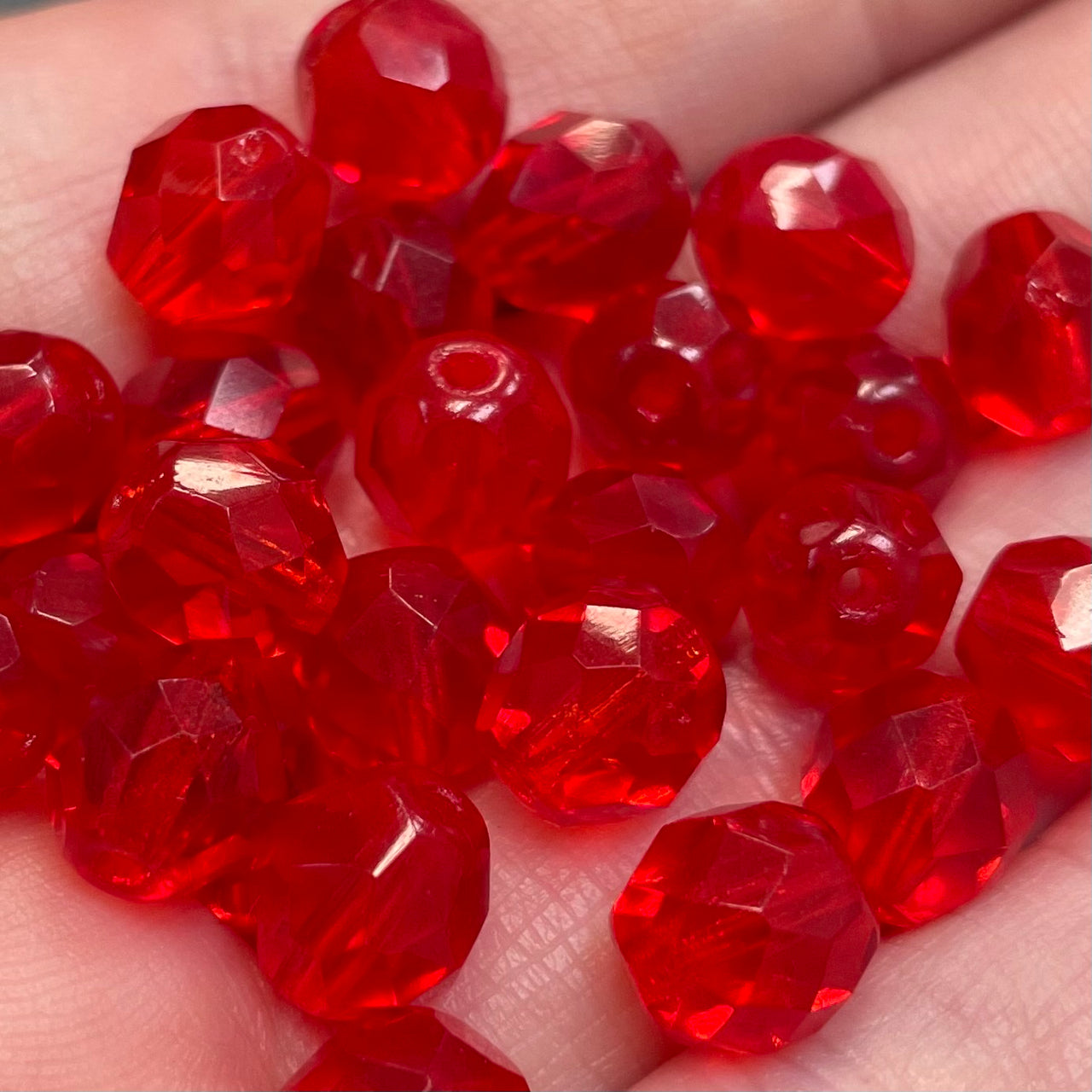 25 Bright Light Red Fire Polished Czech Glass Beads