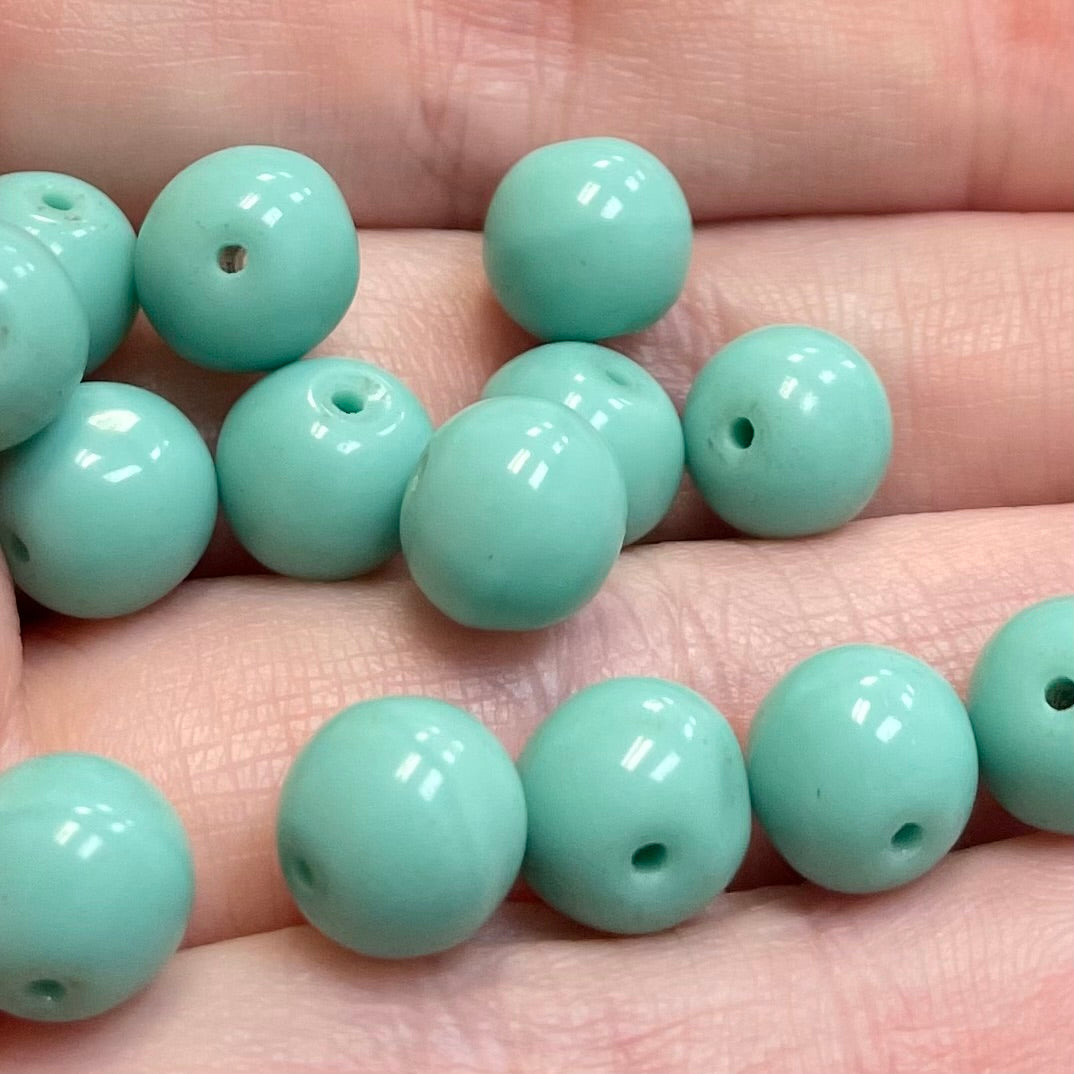 25 Vintage Green Teal Czech Round Glass Beads