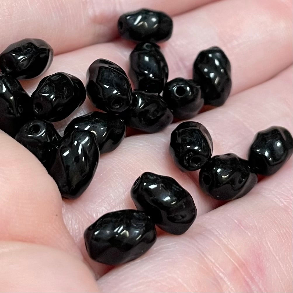 50 Vintage Black Small Oval Twist Glass Beads