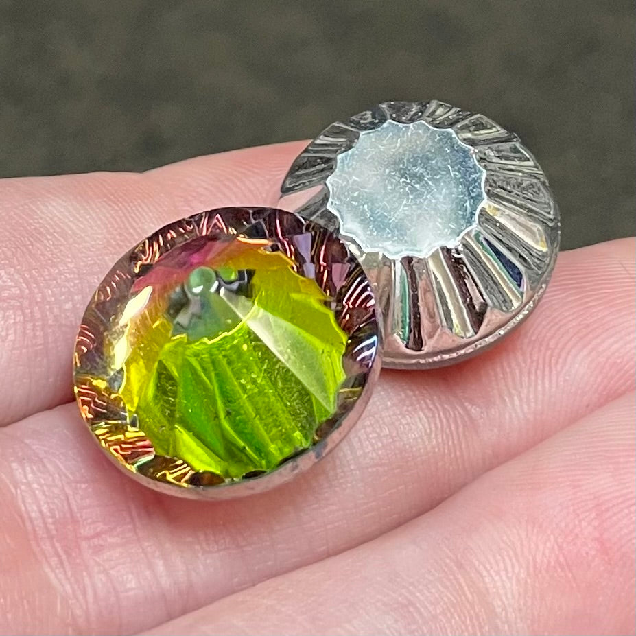 1 Vintage Vitrail Medium Austrian Crystal Cabochon