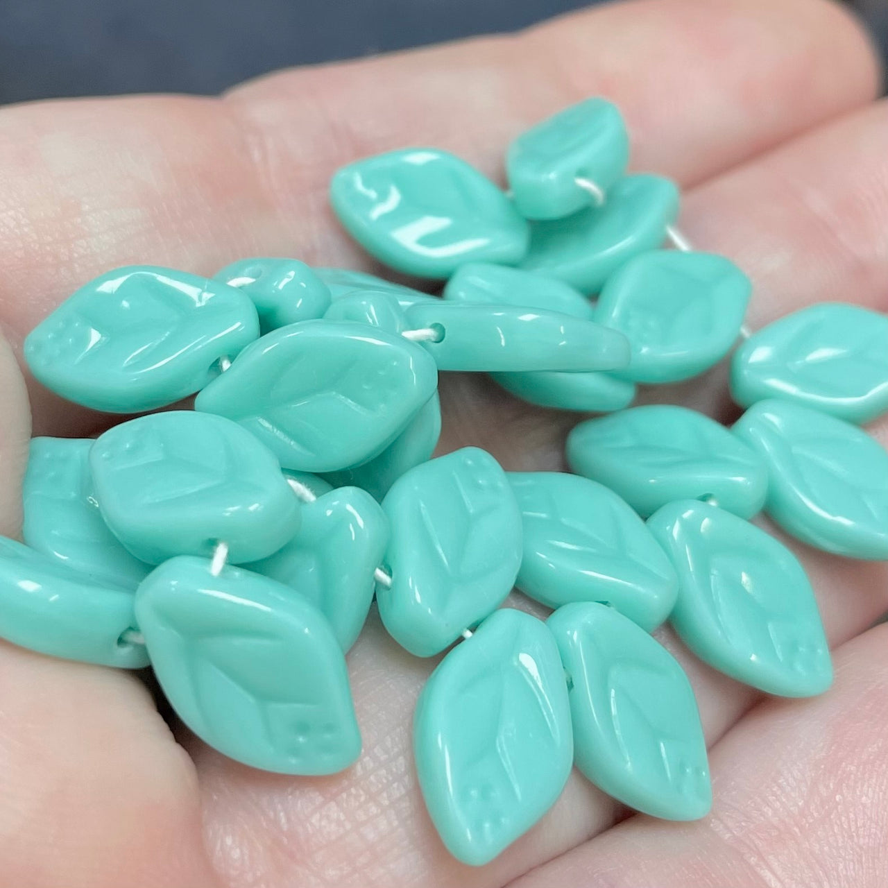 25 Green Teal Czech Leaf Glass Beads