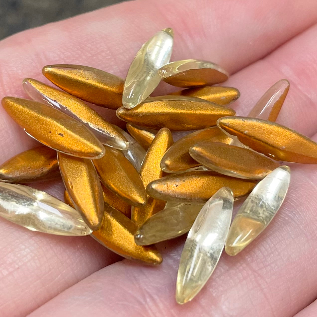 24 Vintage Yellow Light Navette Glass Stones