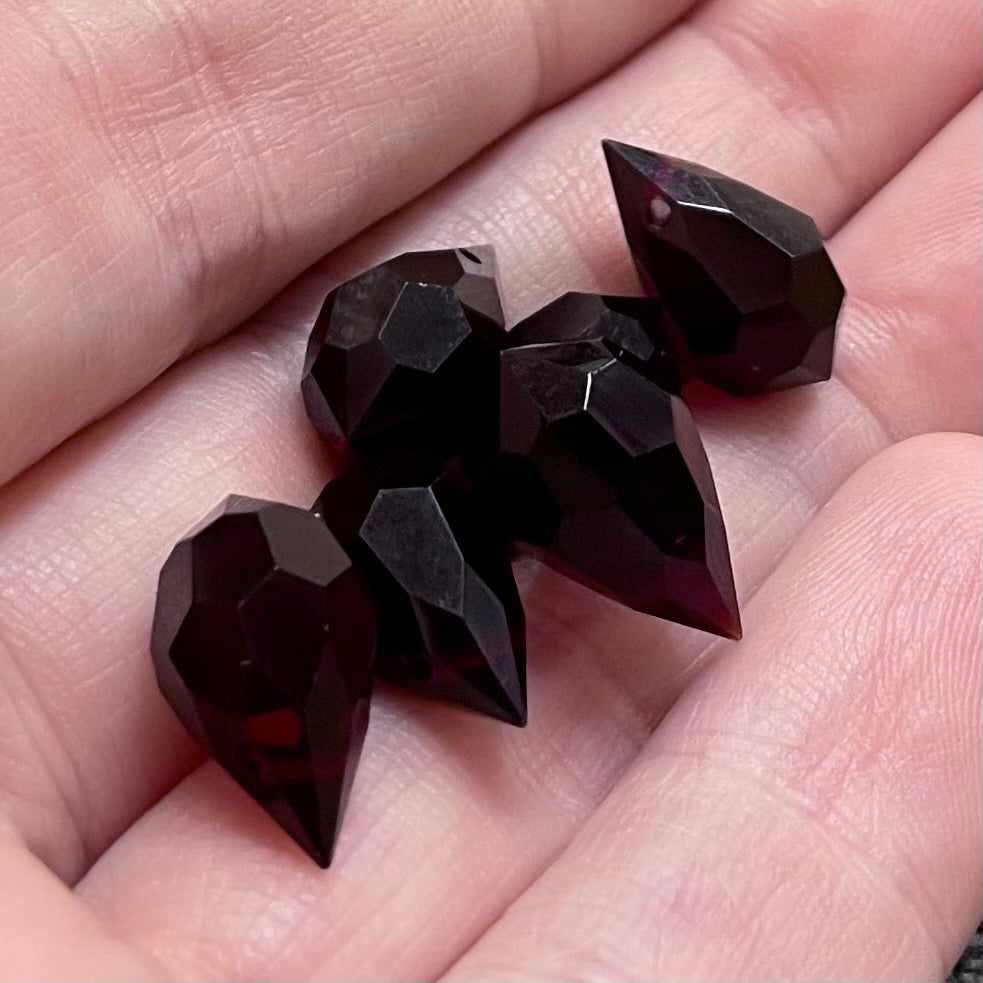 6 Garnet Swarovski Briolette Crystal Beads 14x9mm