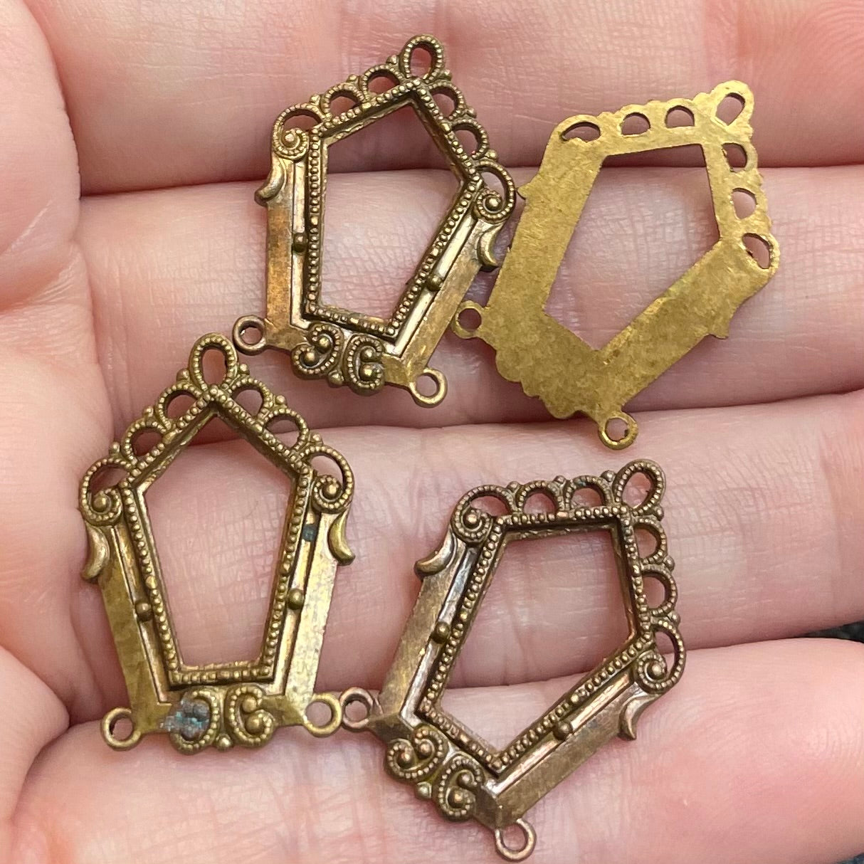 4 Vintage Brass Cast Double Connector Charms