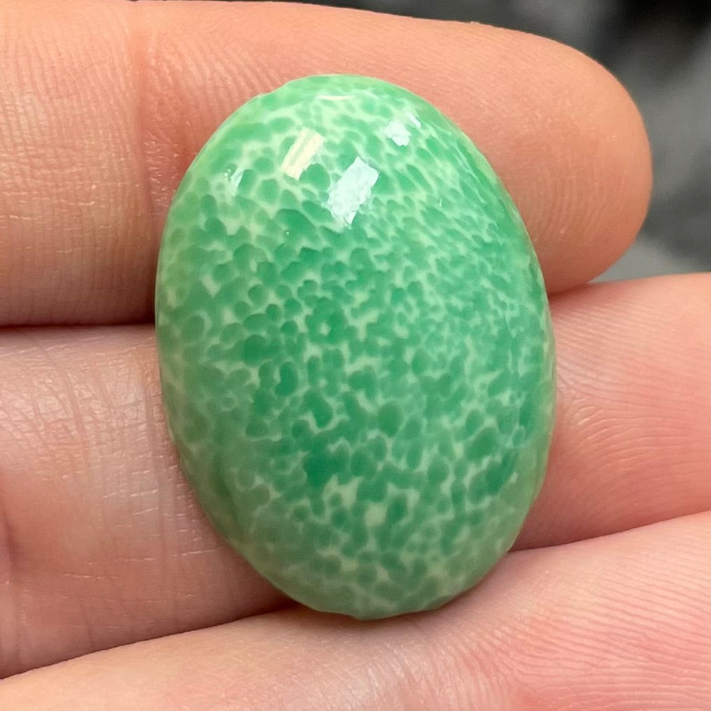 1 Vintage Green Japan Mottled Oval Glass Cabochon