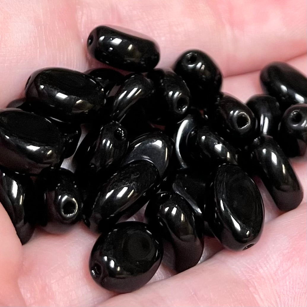 25 Vintage Black Oval Glass Beads