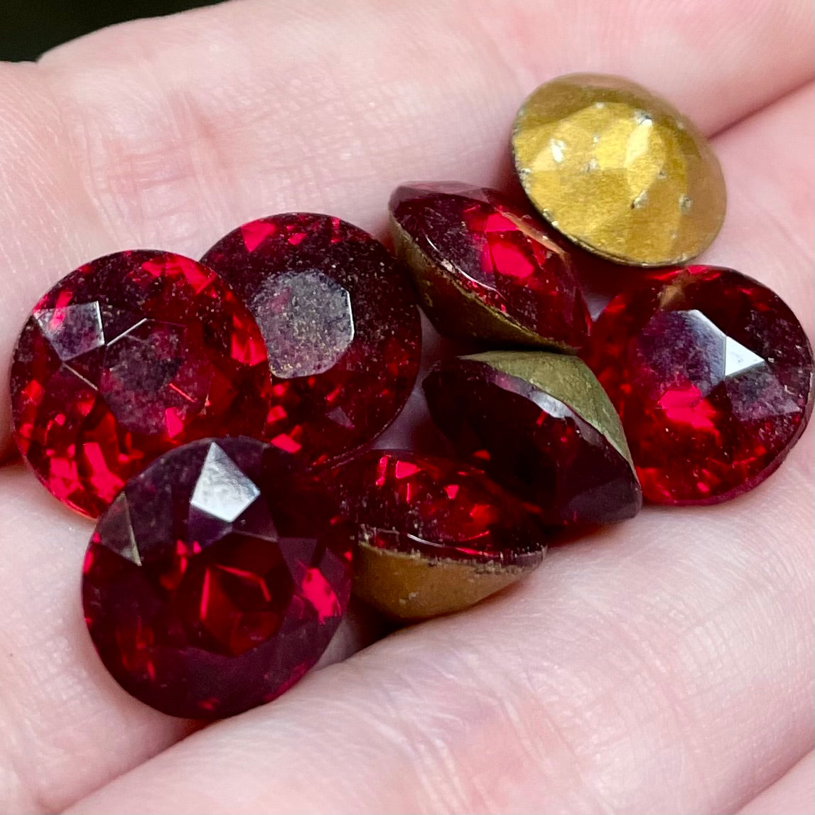 8 Vintage Red Siam Faceted Round Glass Stones