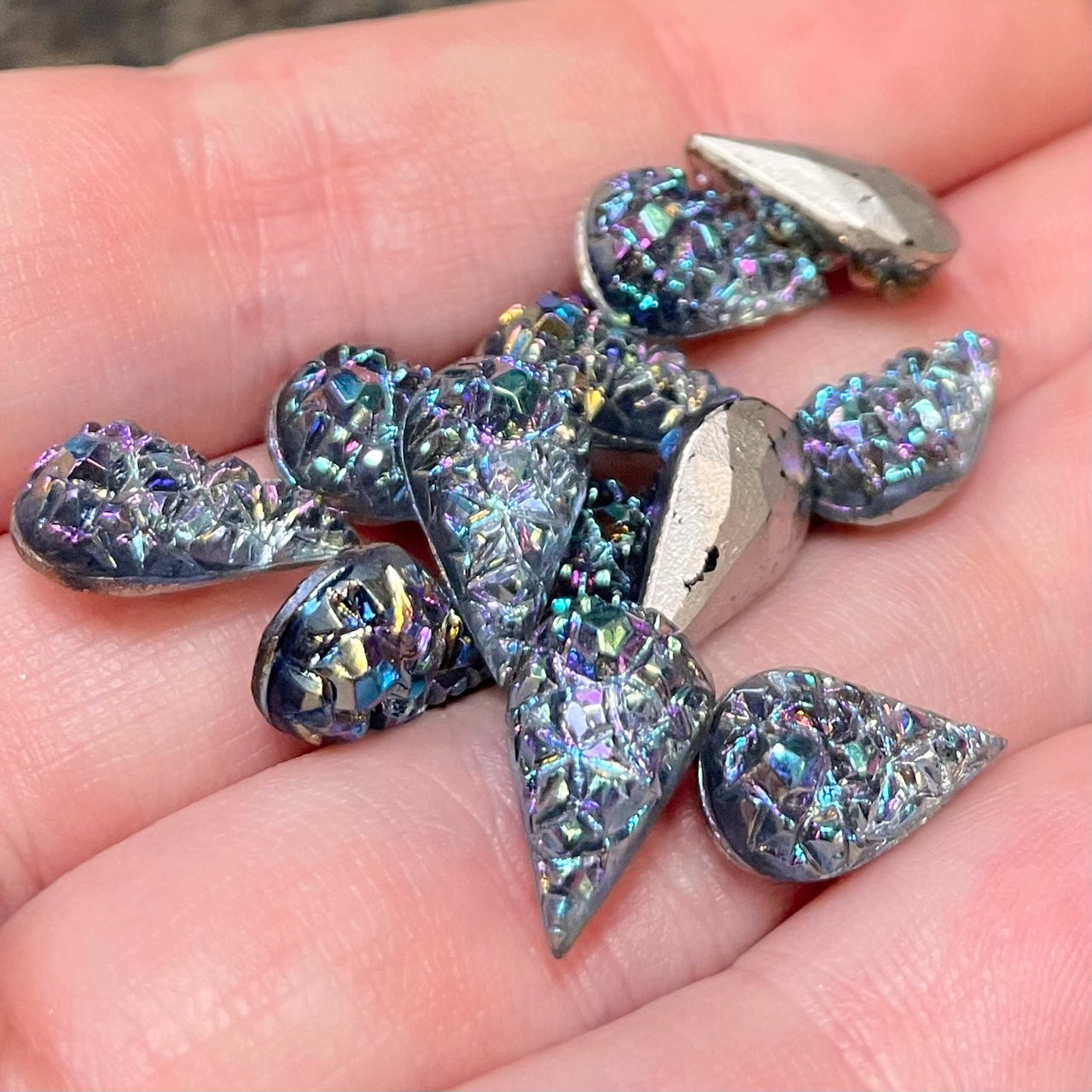 12 Vintage Blue Sapphire Iridescent Pear Glass Stones