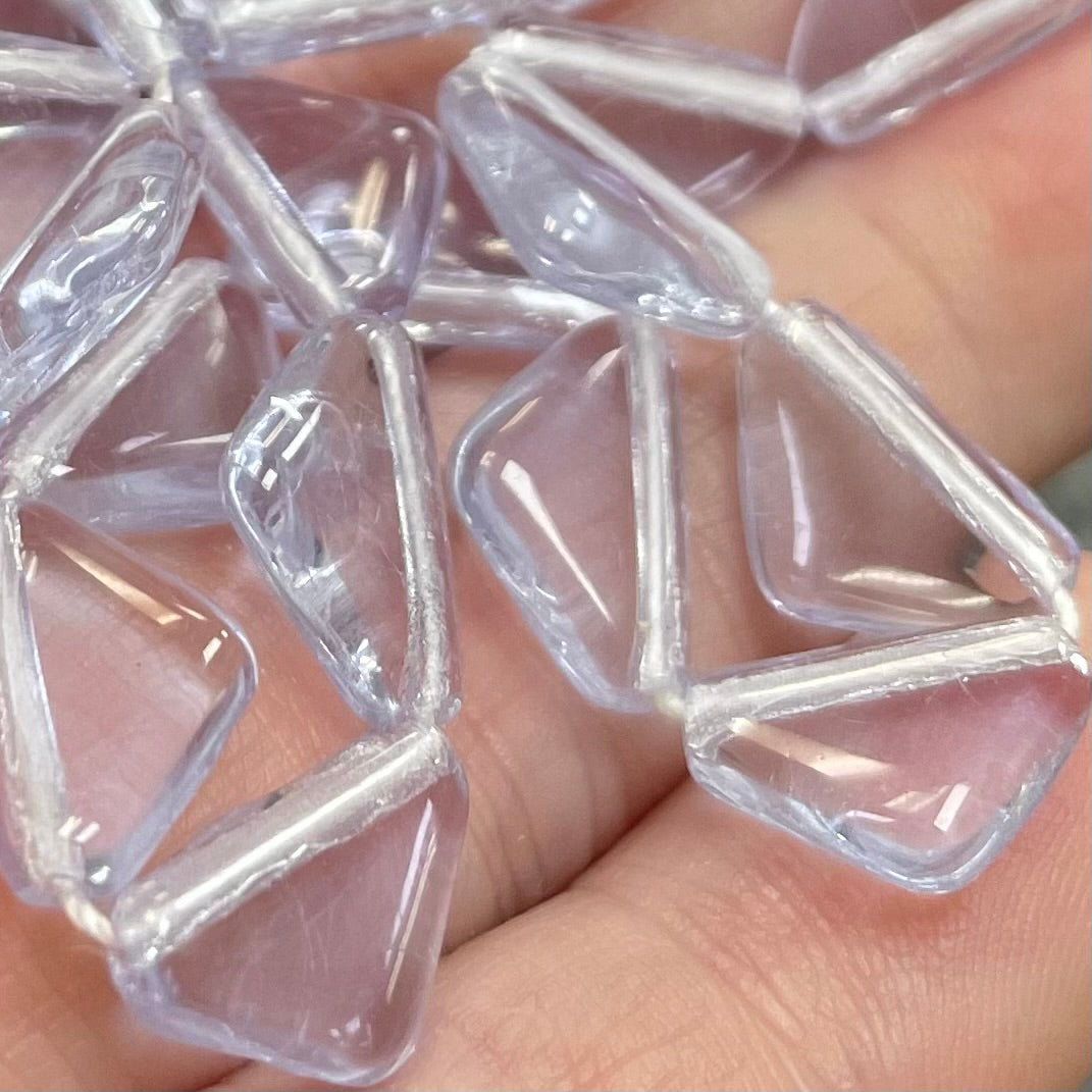 25 Alexandrite Czech Triangle Glass Beads