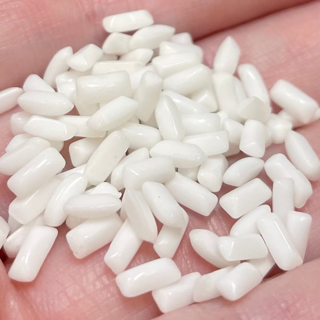 100 Vintage White Rectangle Tiny Glass Stones