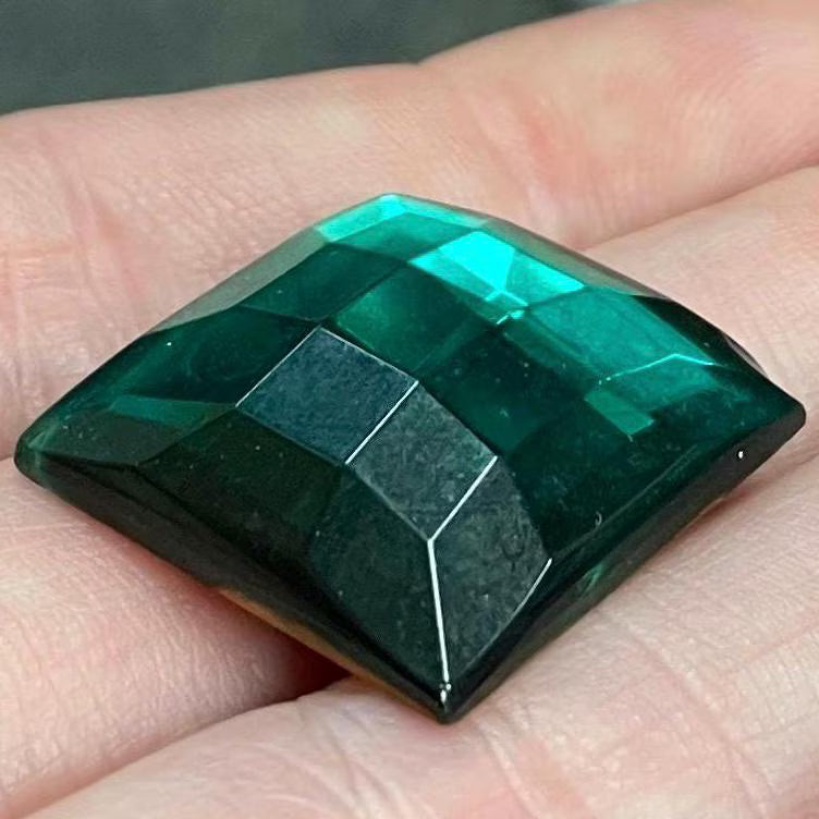 4 Vintage Green Emerald Square Glass Cabochons