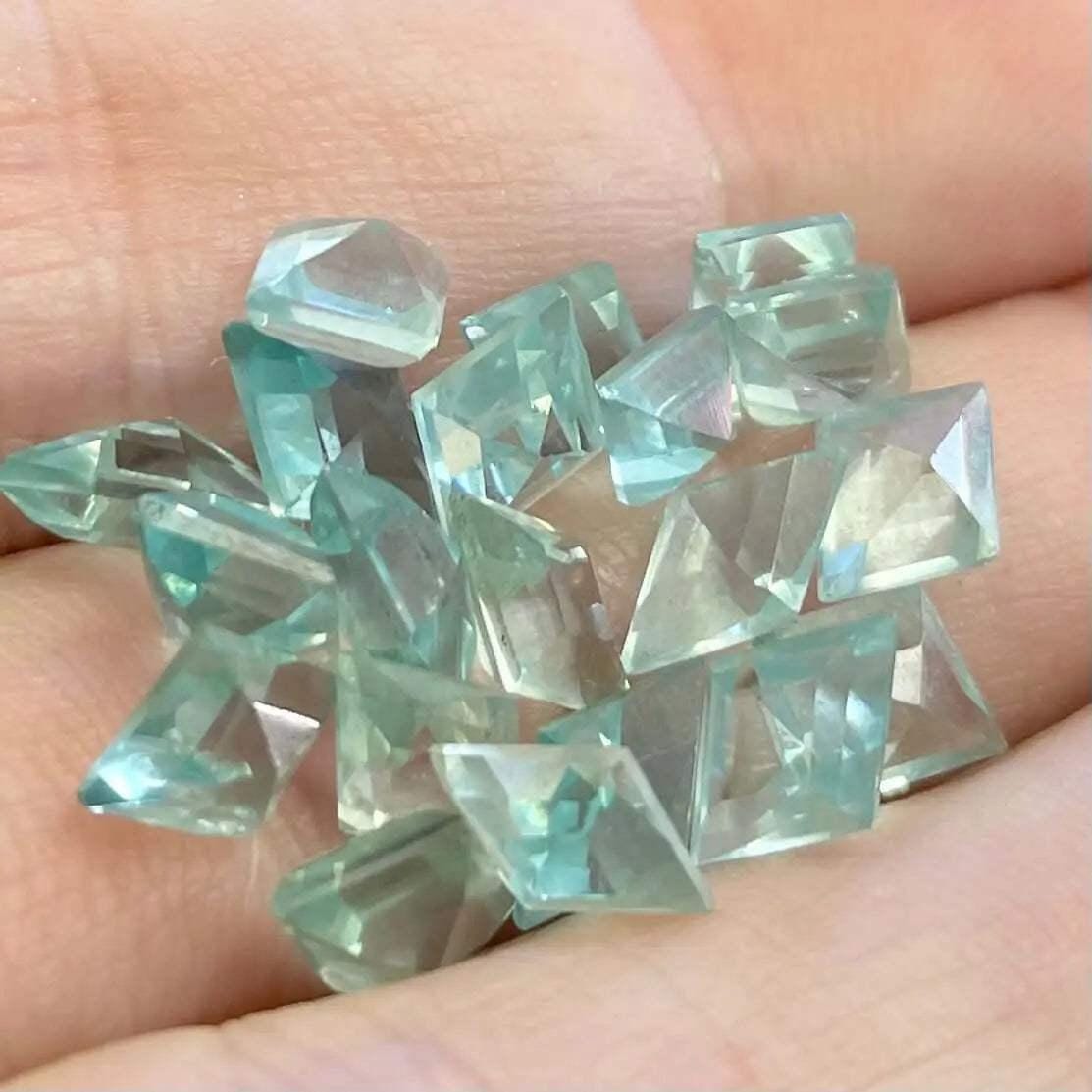 40 Vintage Blue Aqua Diamond Glass Stones