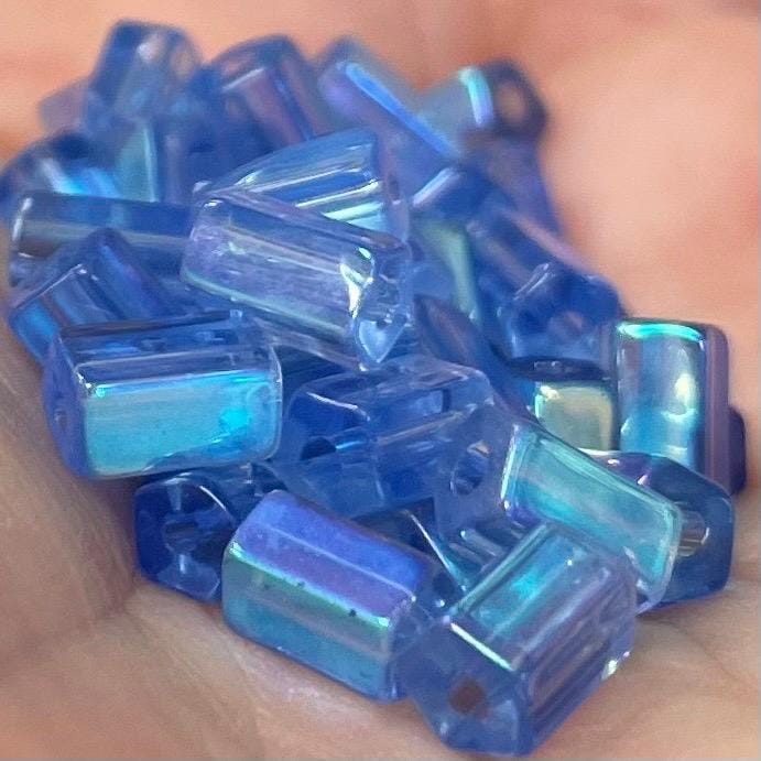 50 Vintage Blue Sapphire AB Czech Polygon Glass Beads