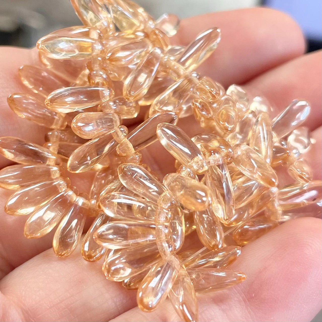 100 Champagne Czech Dagger Glass Beads