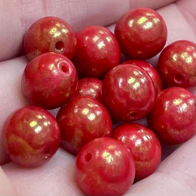 20 Vintage Red Bronze Luster Round Glass Beads
