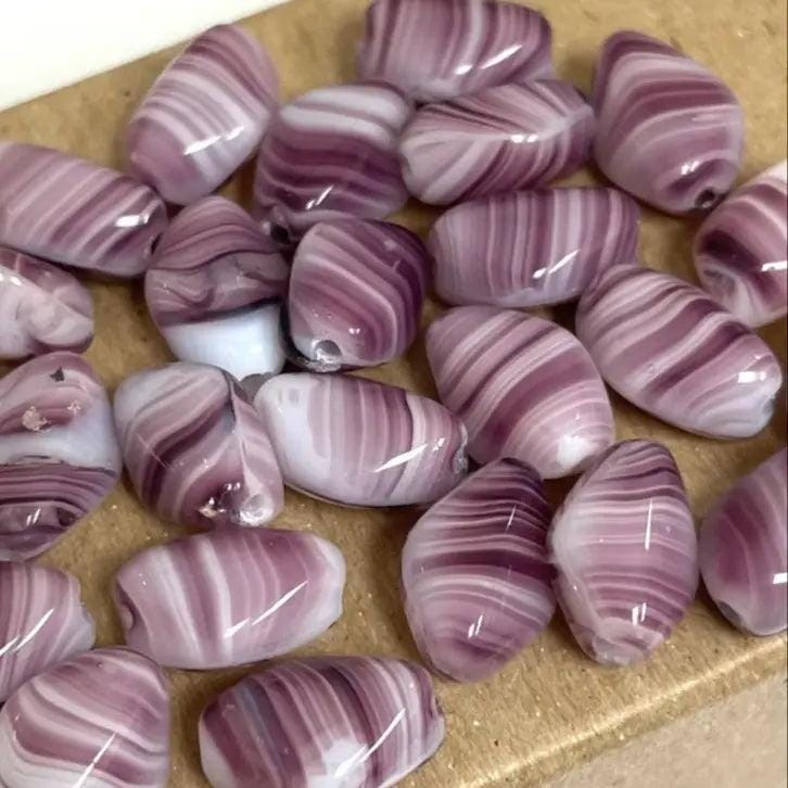 25 Vintage Purple Amethyst Striped Oval Glass Beads