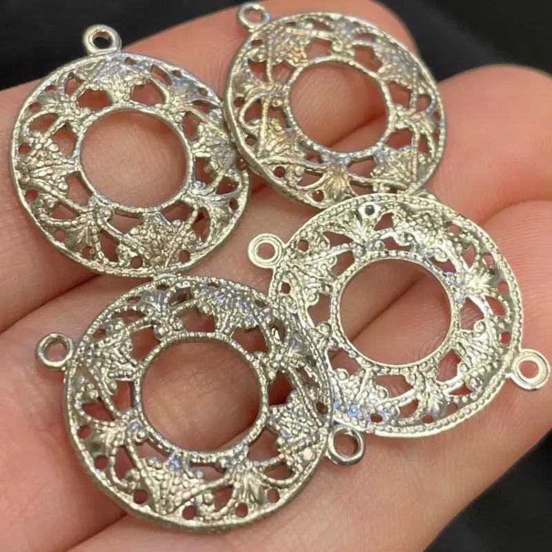 6 Vintage Silver Round Filigree Metal Connectors
