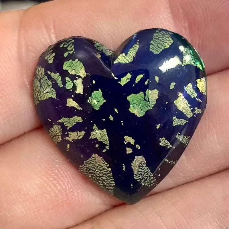 1 Vintage Green Emerald Foil Heart Japan Glass Cabochon
