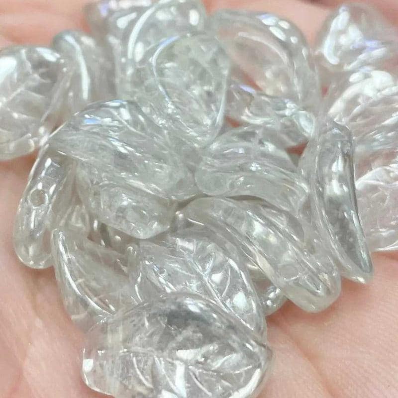 25 Czech Clear Luster Leaf Glass Beads