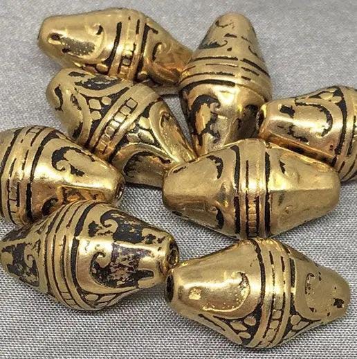 16 Vintage Gold Coated Antique Rhombus Diamond Beads