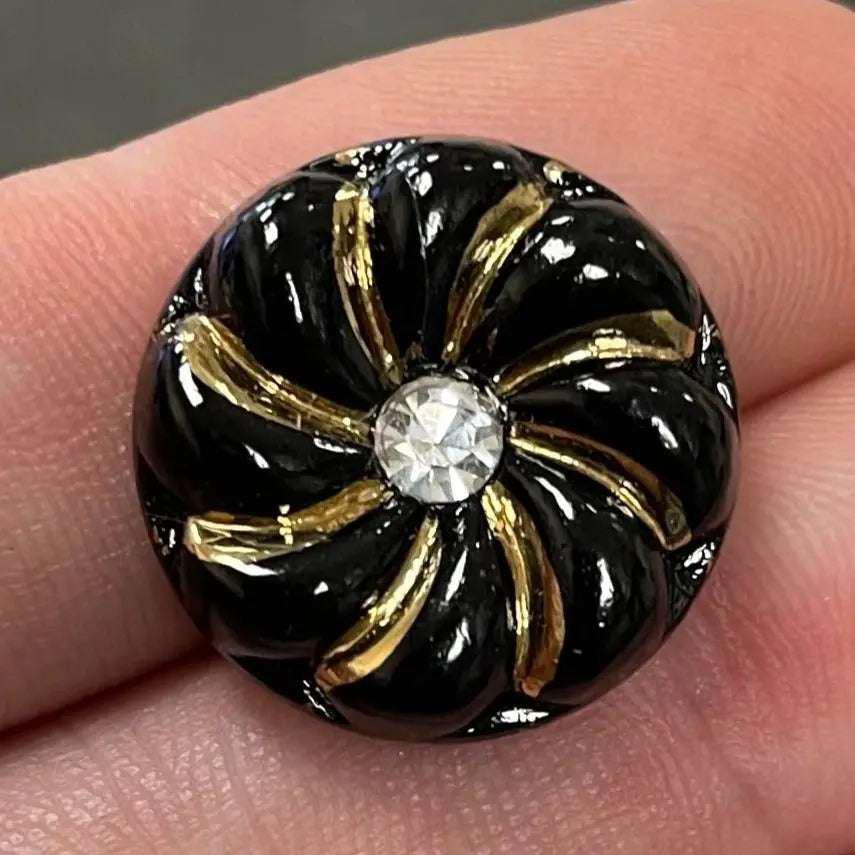 1 Vintage Black Gold German Flower Round Glass Cabochon