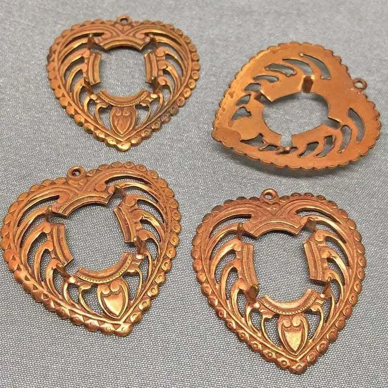 4 Vintage Brass Tombac Stone Setting Heart Pendants