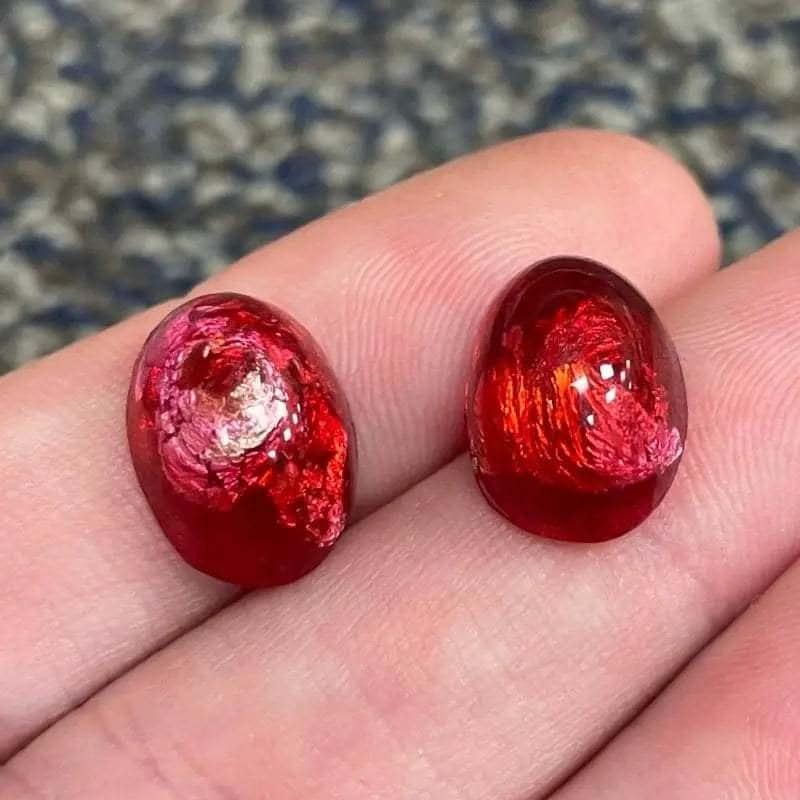 4 Vintage Red Foil Japan Oval Glass Cabochons #9608