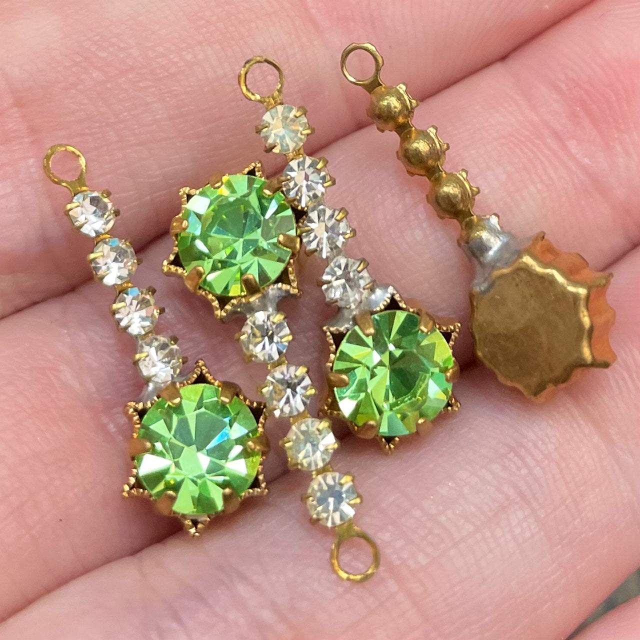 4 Vintage Green Peridot Light Swarovski Rhinestone Pendants