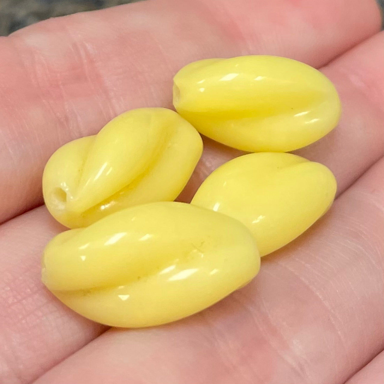 4 Vintage Buttercream Yellow Japan Ribbed Oval Glass Beads