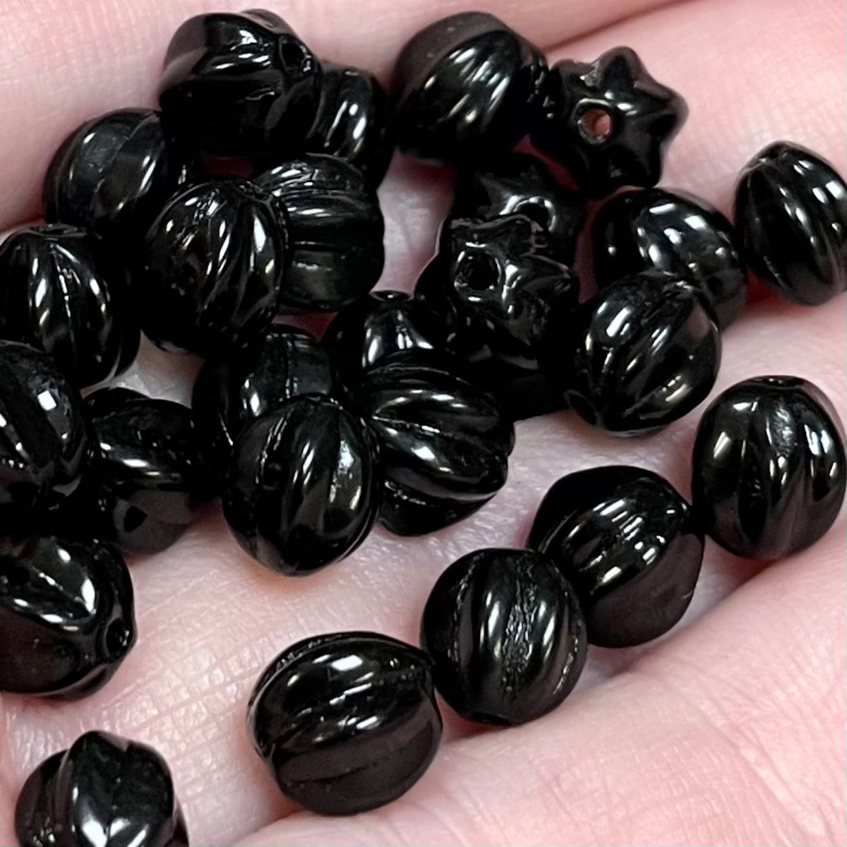 30 Vintage Black Melon Ribbed Baroque Round Glass Beads 6mm